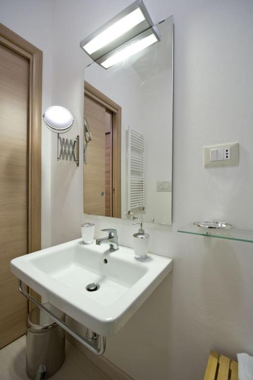 スルモナVico Amato Residenzaアパートメント 部屋 写真